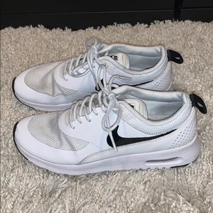 White Nike Max Thea Sneakers